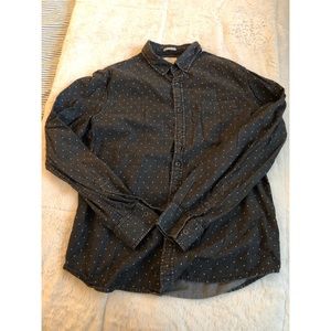 Men’s Polkadot Casual Button Down